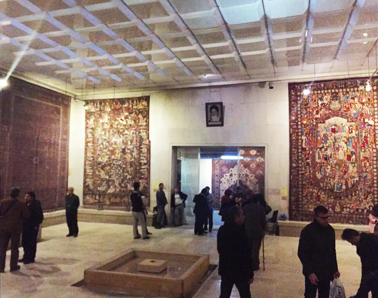 نمایشگاه فرش به منظور بهره‌برداری در حوزه دیپلماسی عمومی صنایع دستی