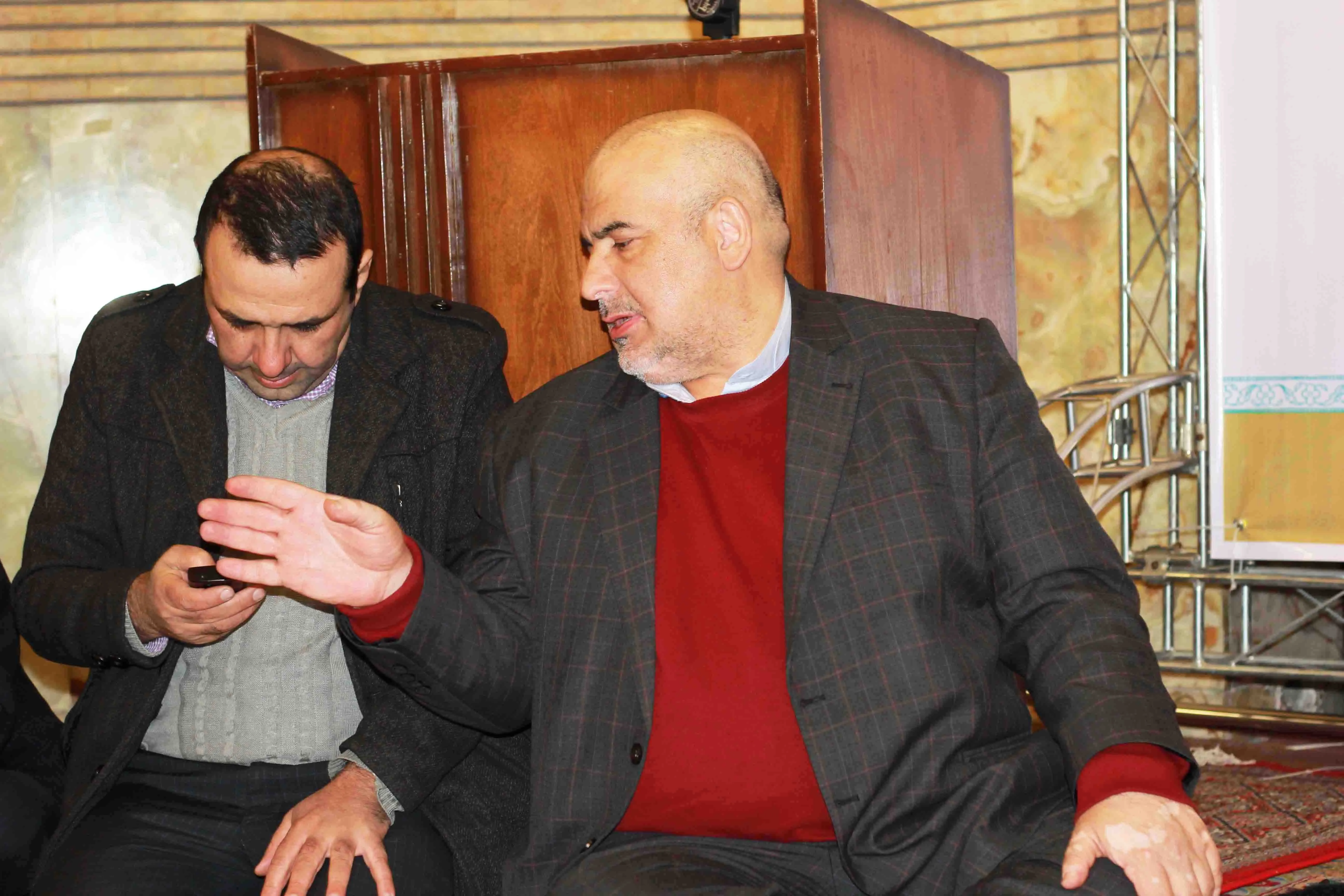 سلسله نشست‌های ستارگان محراب