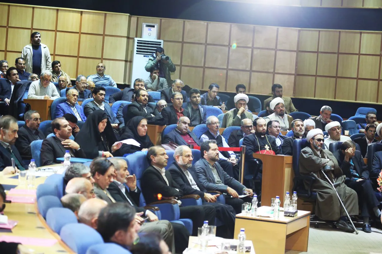 گردهمایی تشکل‌ها