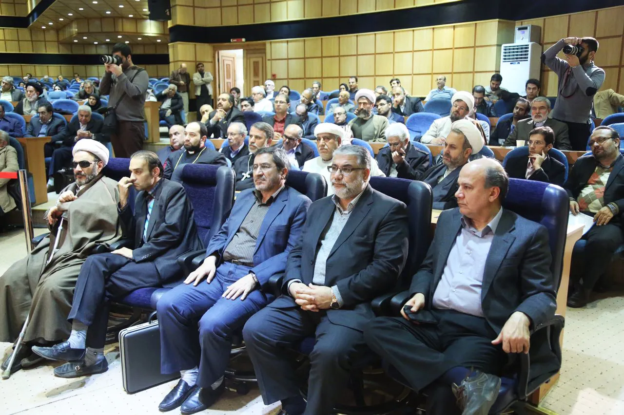 گردهمایی تشکل‌ها