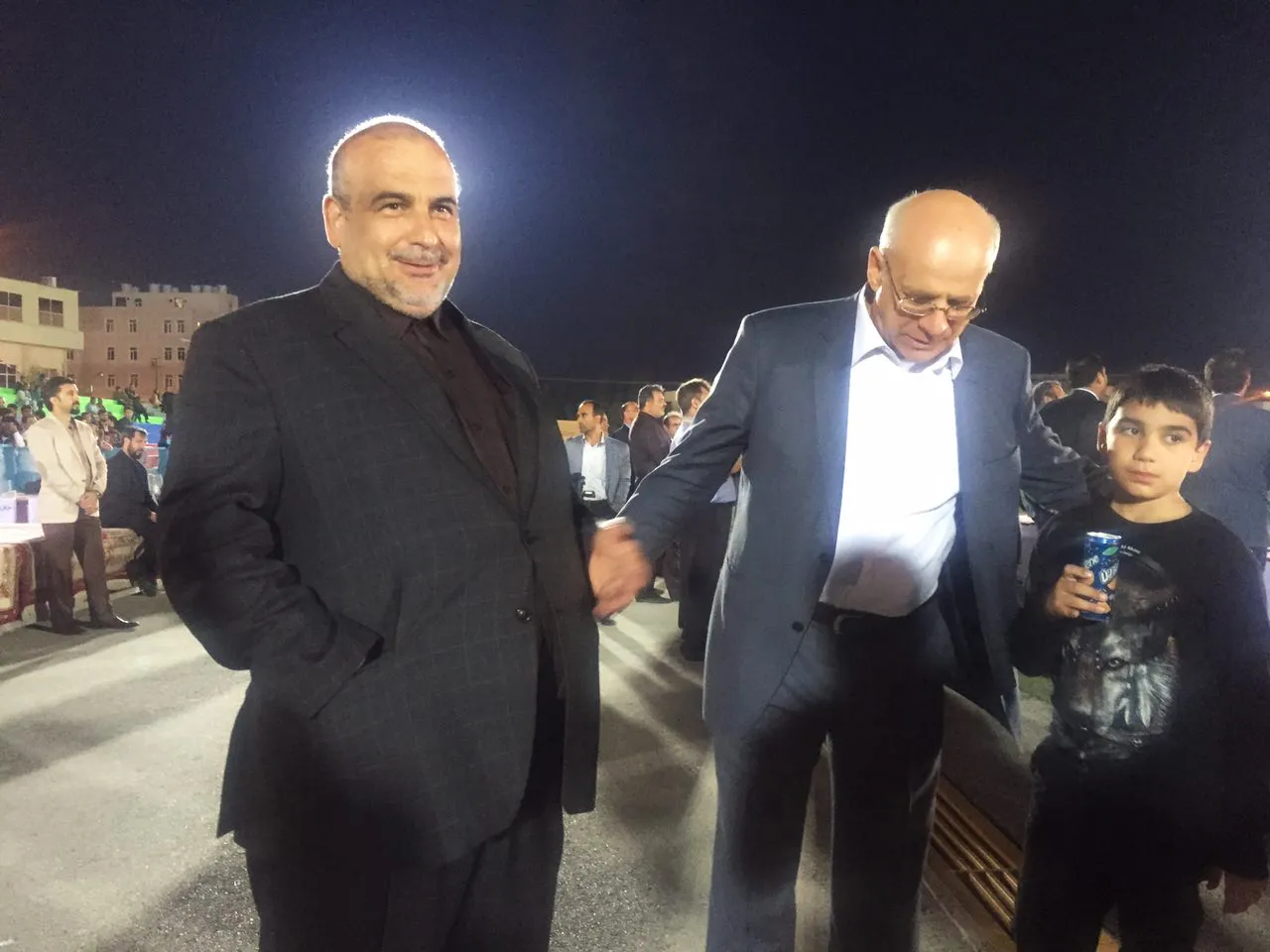 همراه با سفیر بوسنی و هرزه‌گوین در جزیره قشم