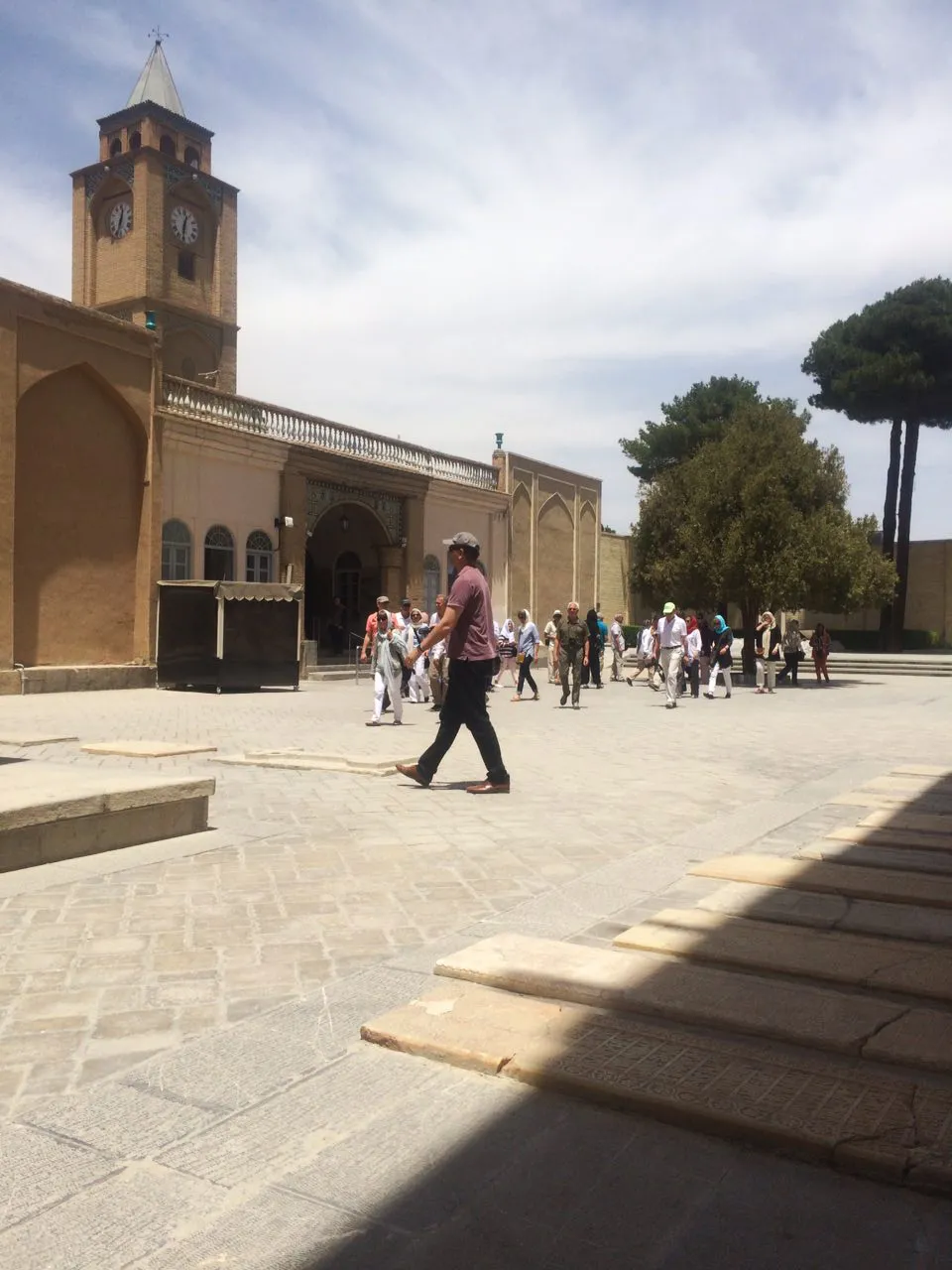 ملاقات با خلیفه‌گری کلیسای وانک اصفهان