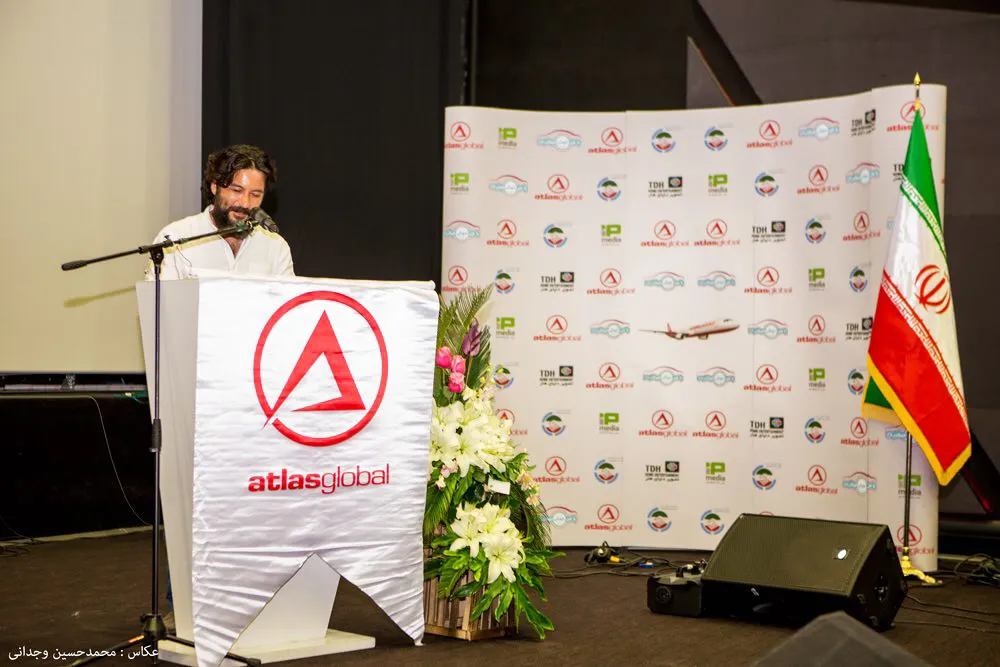 مراسم افتتاحیه فیلم «با من خوش می‌گذره»