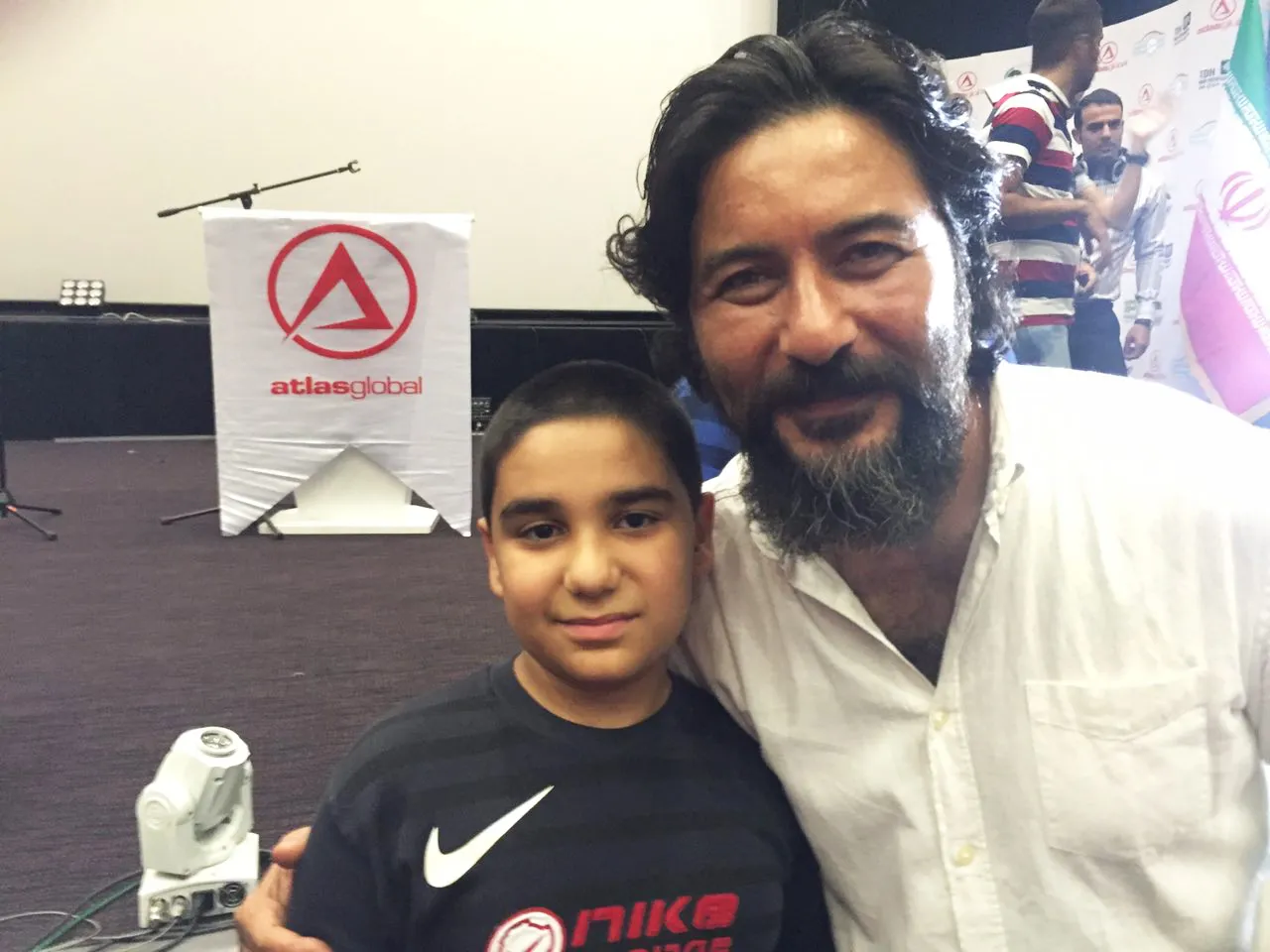 مراسم افتتاحیه فیلم «با من خوش می‌گذره»