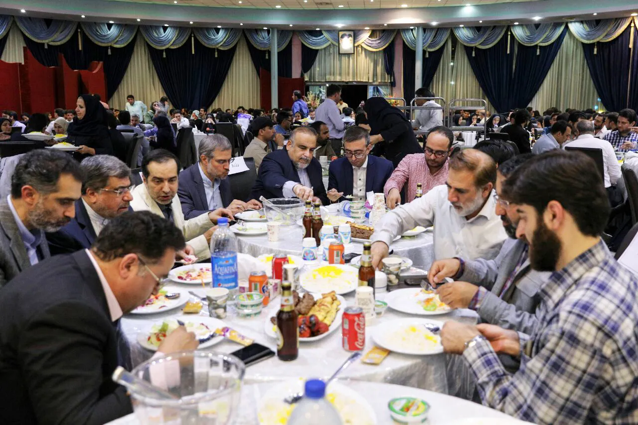 بزرگداشت روز خبرنگار به همت کانون حرفهای رسانه