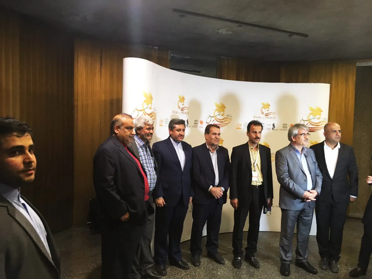 برنامه سمفونی نور «سیمرغ صلح»