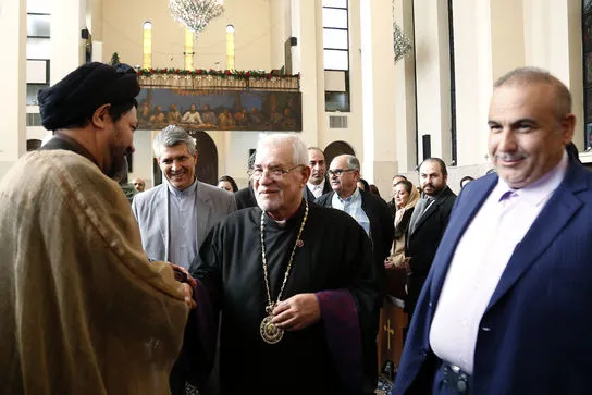 گردهمایی "تجلی دوستی و الفت بین مسلمانان و مسیحیان جهان" در کلیسای ارامنه