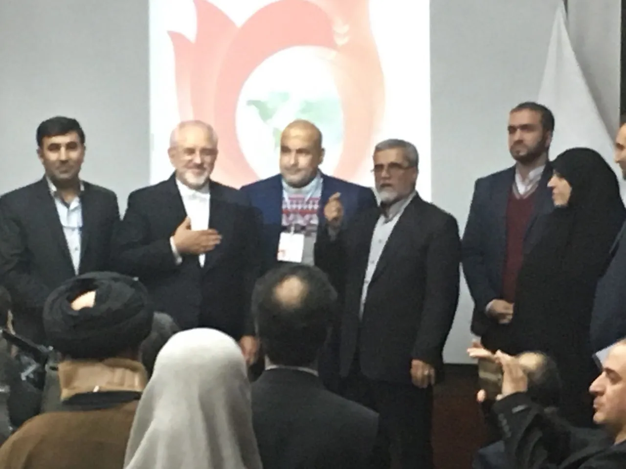 همایش «ایثار، زبان صلح جهانی» با حضور دکتر ظریف وزیر امور خارجه وقت