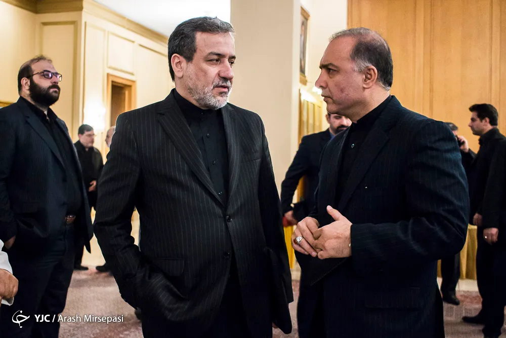 افتتاحیه نمایشگاه اسناد "نقش وزارت امور خارجه در دوران دفاع مقدس"