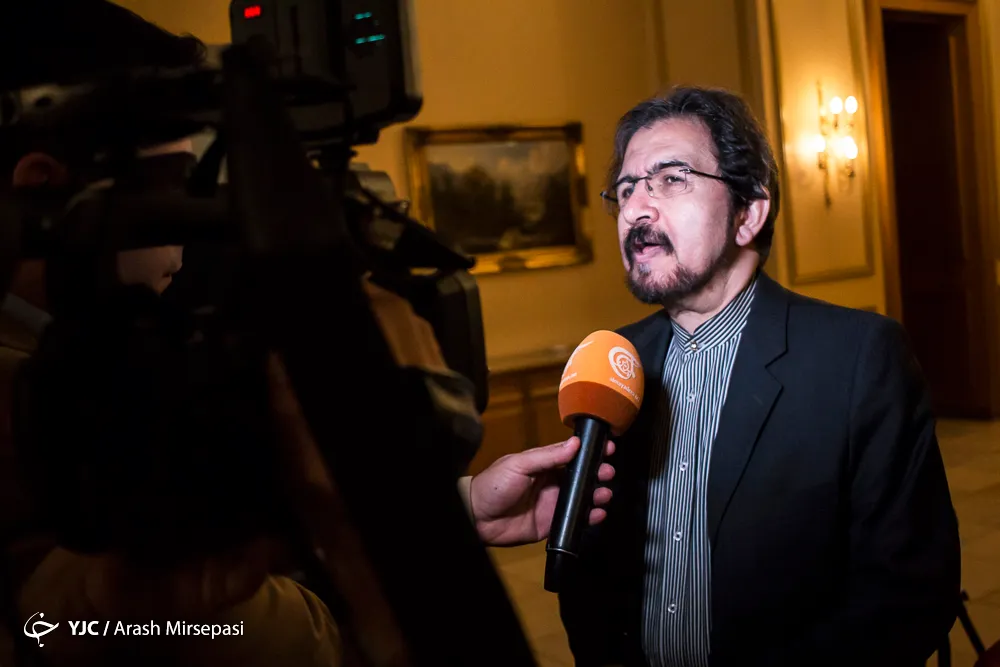 افتتاحیه نمایشگاه اسناد "نقش وزارت امور خارجه در دوران دفاع مقدس"