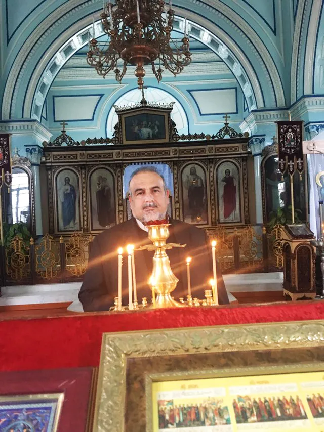 شرکت در مراسم دعای کلیسای مرو