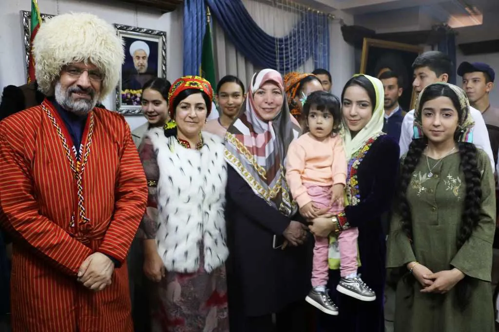 مراسم تودیع رایزن فرهنگی سفارت جمهوری اسلامی ایران در عشقآباد