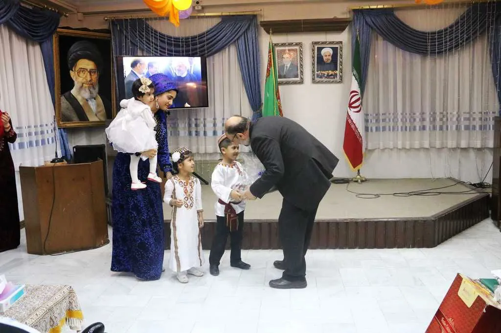 مراسم تودیع رایزن فرهنگی سفارت جمهوری اسلامی ایران در عشقآباد