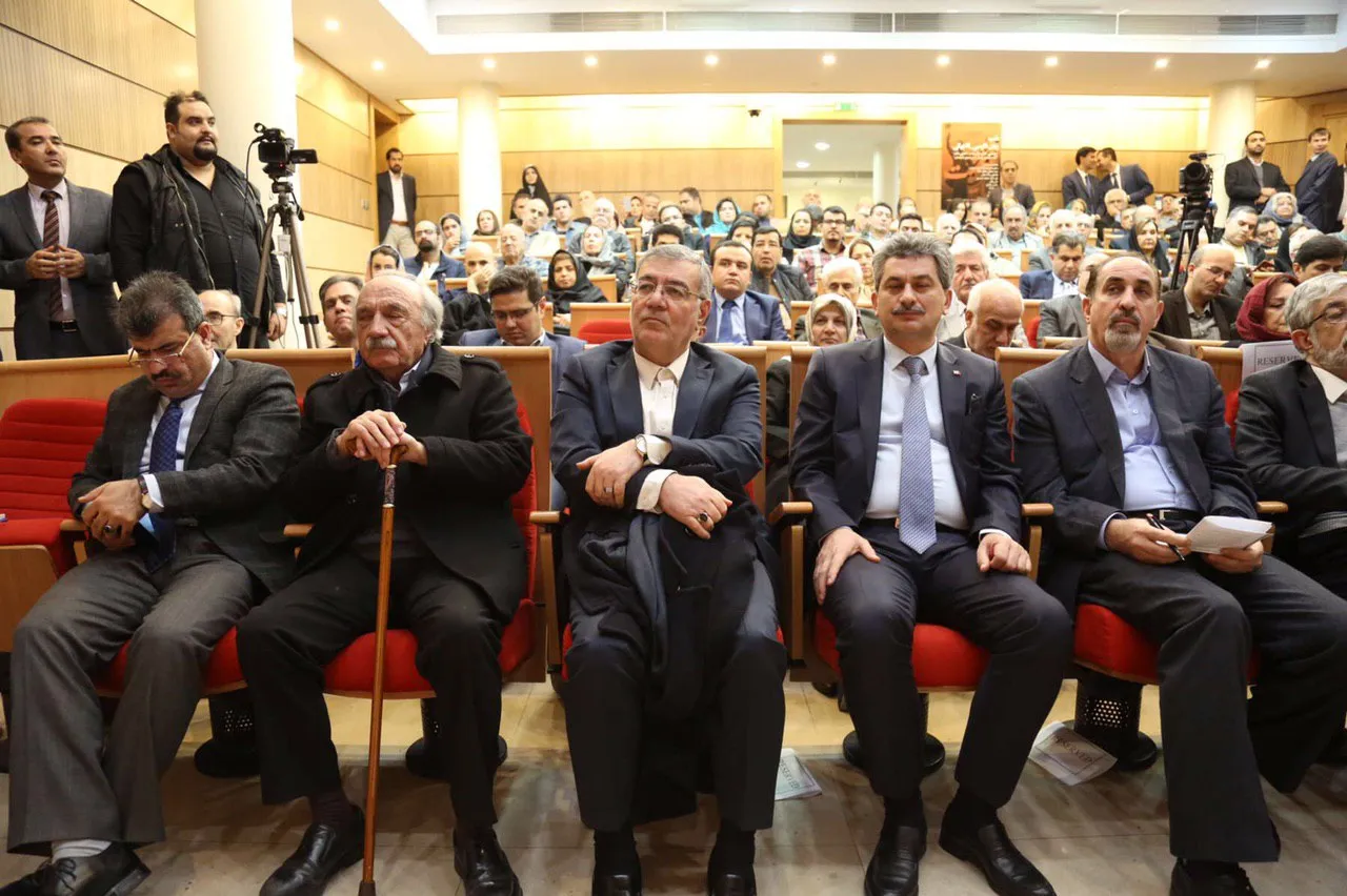 مراسم «شب زبان فارسی - تاجیکی» و رونمایی کتاب «زبان ملت، هستی ملت»