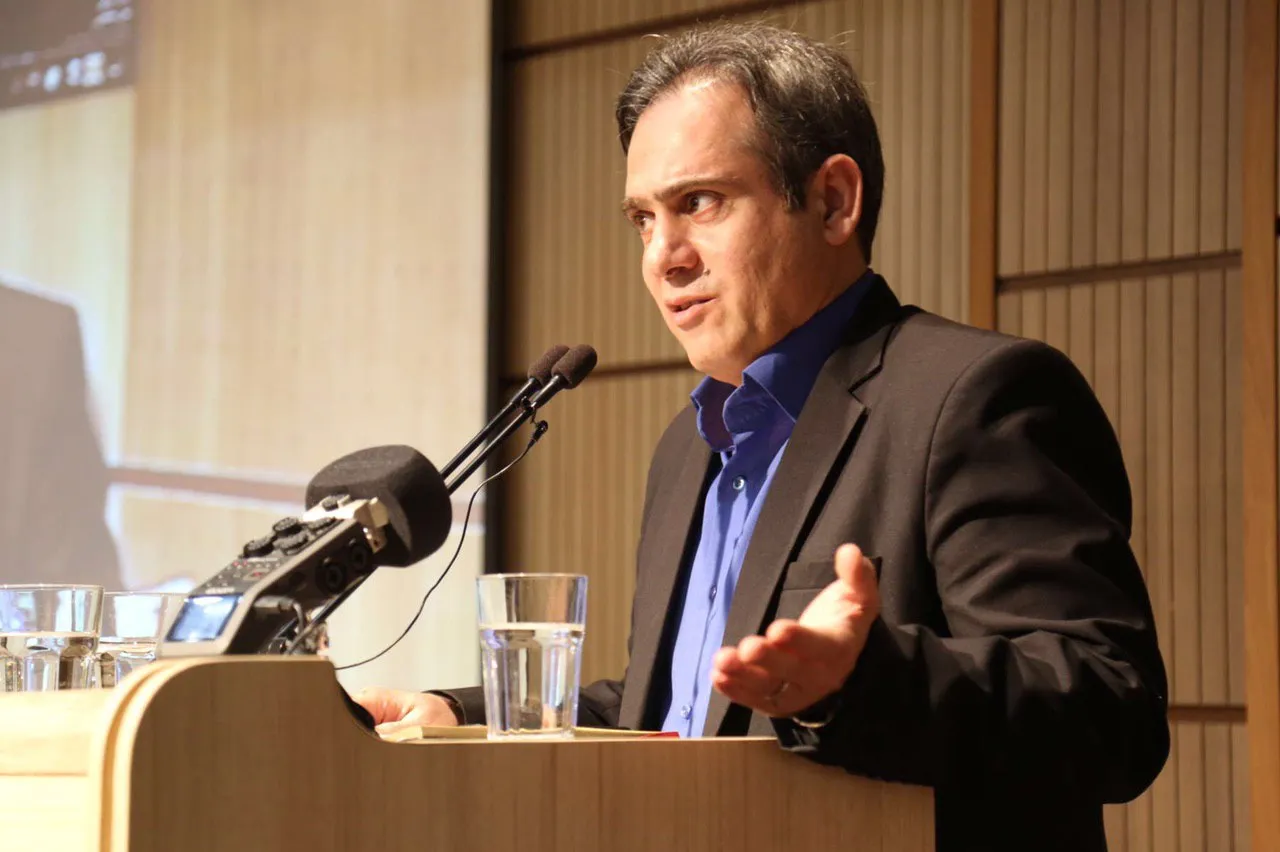 مراسم «شب زبان فارسی - تاجیکی» و رونمایی کتاب «زبان ملت، هستی ملت»