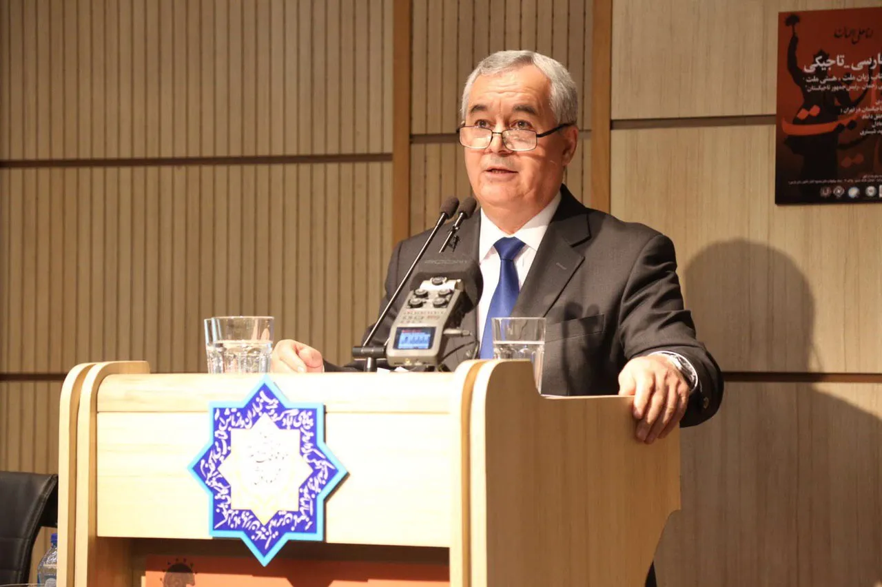 مراسم «شب زبان فارسی - تاجیکی» و رونمایی کتاب «زبان ملت، هستی ملت»