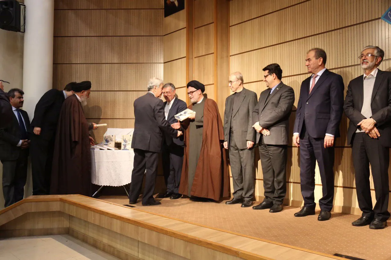 مراسم «شب زبان فارسی - تاجیکی» و رونمایی کتاب «زبان ملت، هستی ملت»