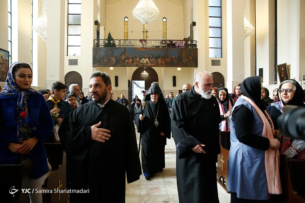 آیین بزرگداشت میلاد حضرت مسیح (ص) با عنوان «میقات ماه و صلیب»