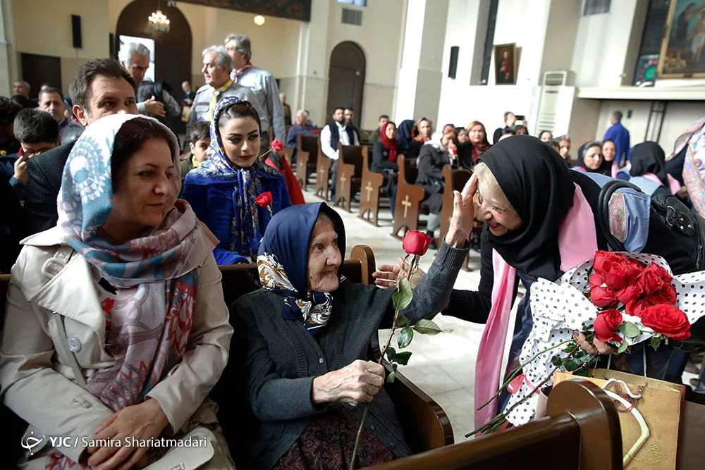 آیین بزرگداشت میلاد حضرت مسیح (ص) با عنوان «میقات ماه و صلیب»