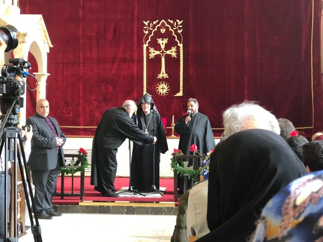 آیین بزرگداشت میلاد حضرت مسیح (ص) با عنوان «میقات ماه و صلیب»