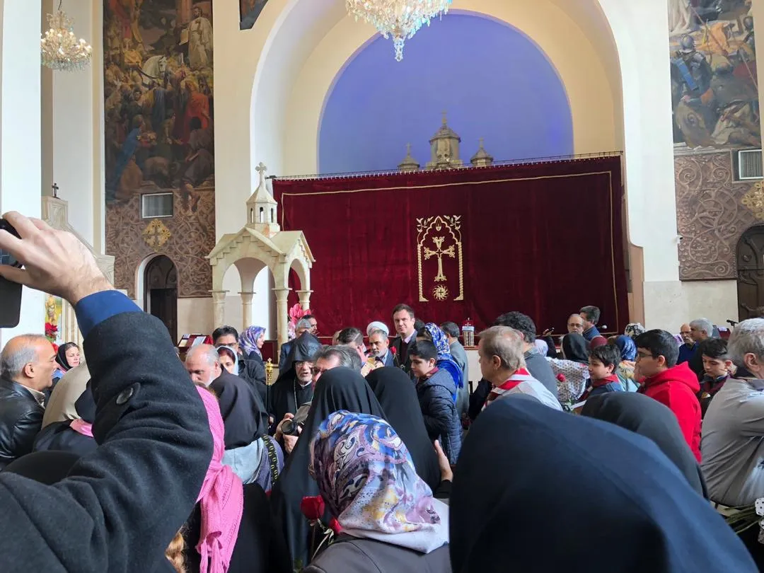 آیین بزرگداشت میلاد حضرت مسیح (ص) با عنوان «میقات ماه و صلیب»