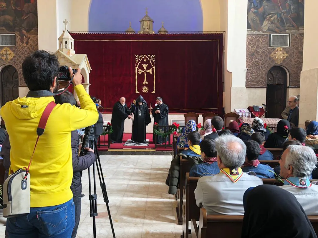 آیین بزرگداشت میلاد حضرت مسیح (ص) با عنوان «میقات ماه و صلیب»