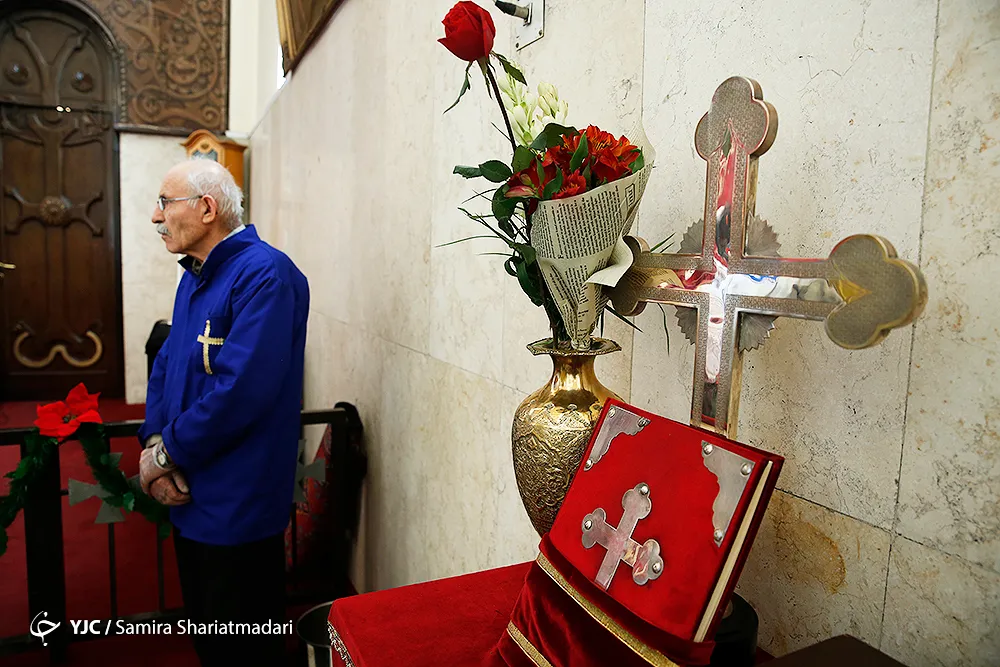 آیین بزرگداشت میلاد حضرت مسیح (ص) با عنوان «میقات ماه و صلیب»