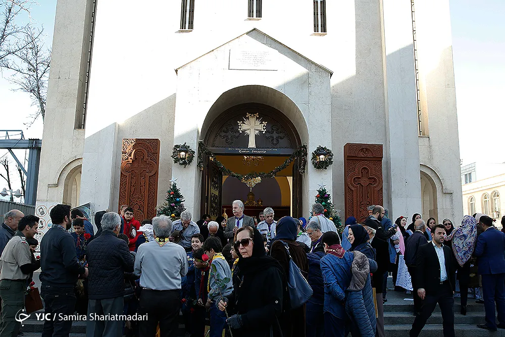 آیین بزرگداشت میلاد حضرت مسیح (ص) با عنوان «میقات ماه و صلیب»