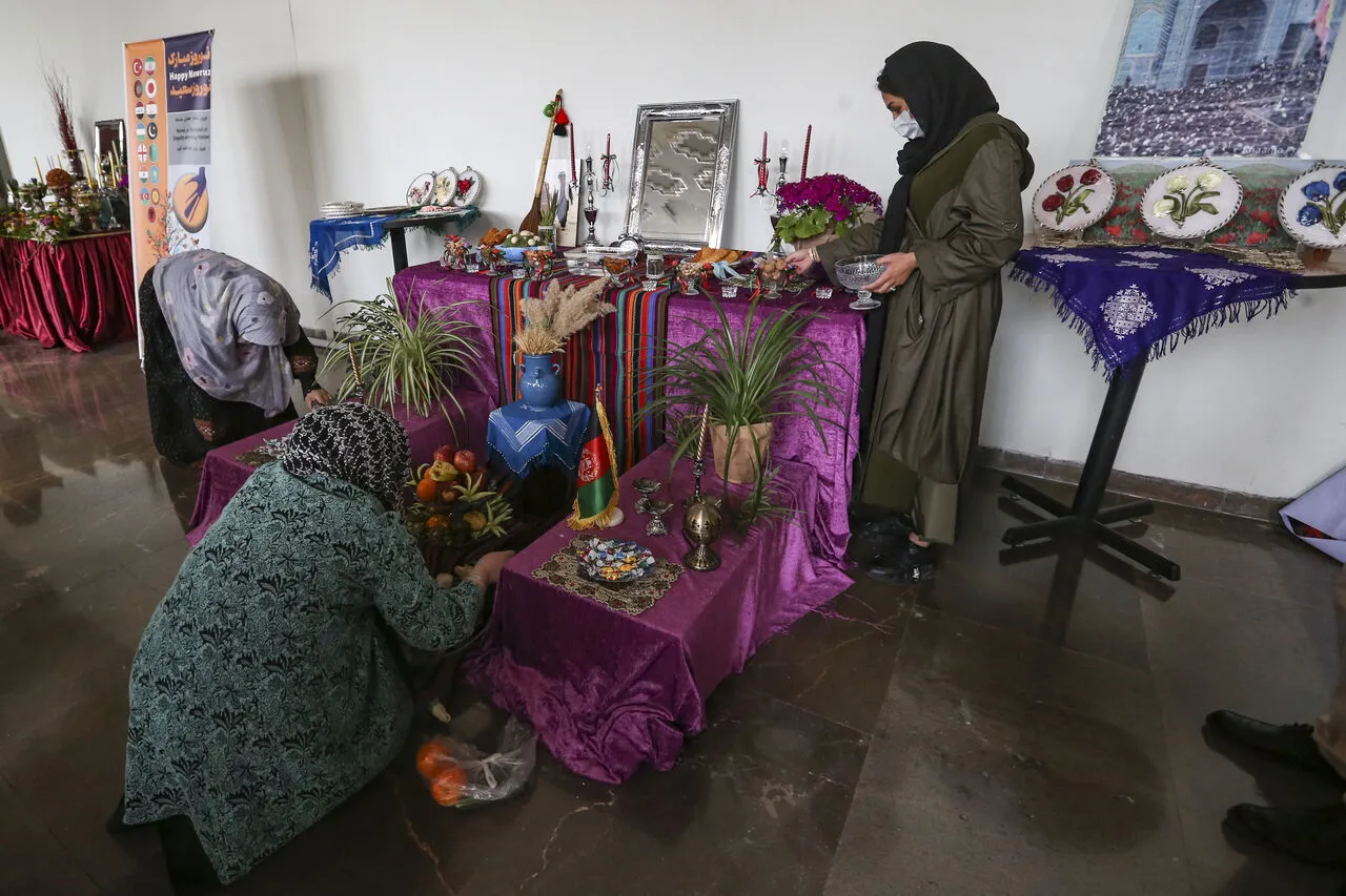 جشن نشان نوروز و نوروز فرهنگی با حضور معاون هنری وزارت ارشاد
