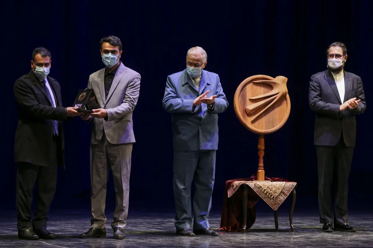 جشن نشان نوروز و نوروز فرهنگی با حضور معاون هنری وزارت ارشاد