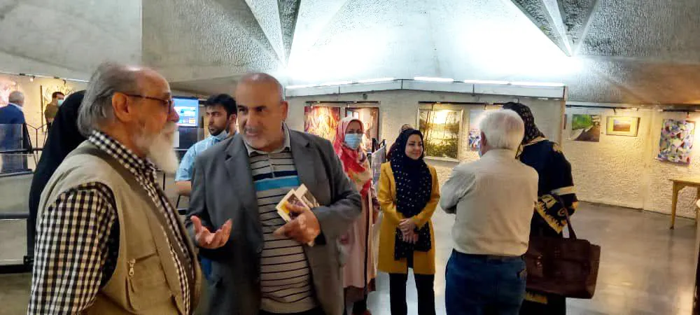 گردهمایی روز جهانی هنر با پیشکسوتان هنرمند در نمایشگاه ملی "تجسم آغاز"