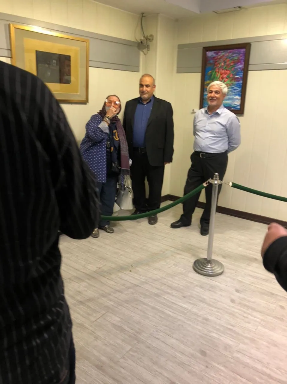 نمایشگاه ایثار در موزه شهدا