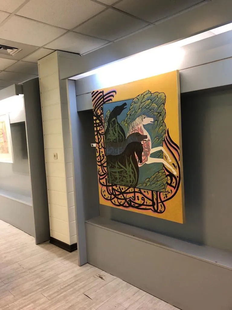 نمایشگاه ایثار در موزه شهدا