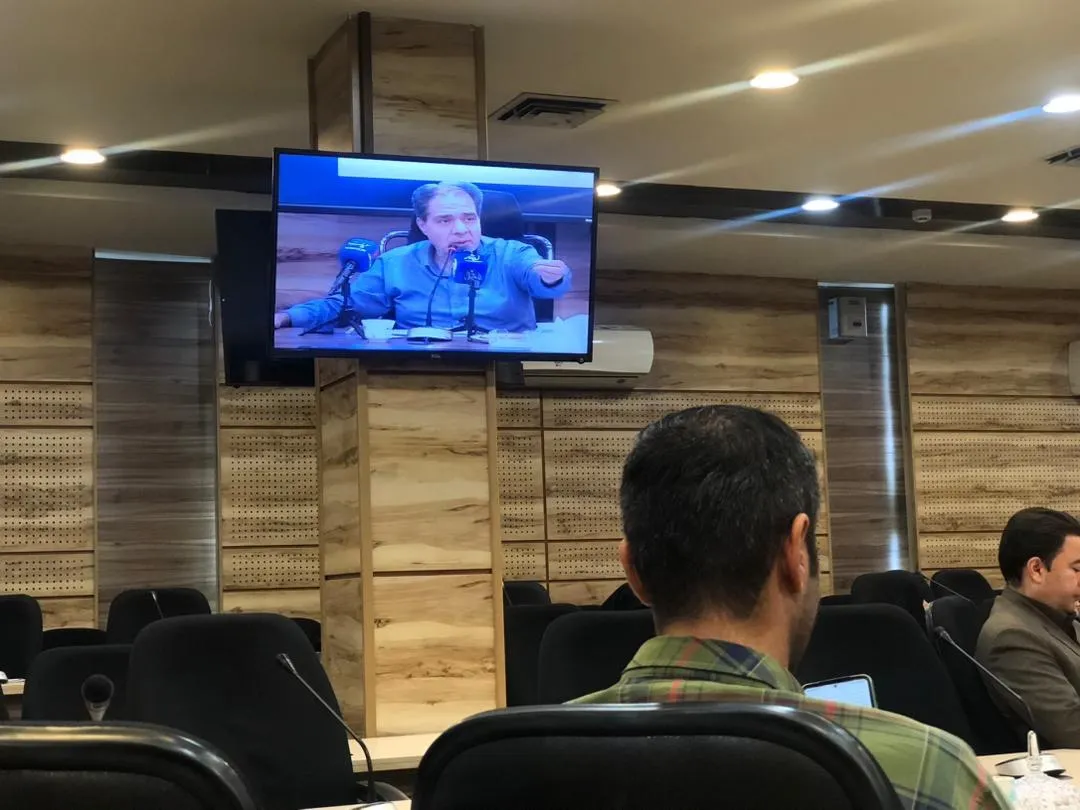 نشست هماندیشی دبیران تشکلهای ایثارگری و مدیرعامل بیمه دی