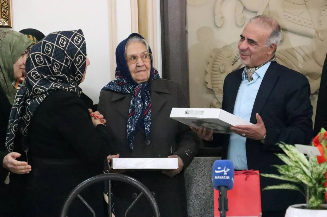 مراسم تجلیل از خانوادههای شهدای آشوری در آستانه سال نو میلادی