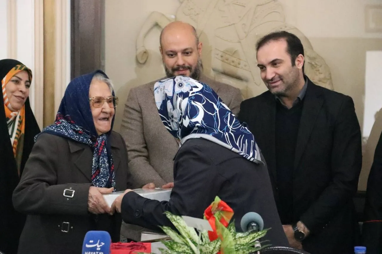 مراسم تجلیل از خانوادههای شهدای آشوری در آستانه سال نو میلادی