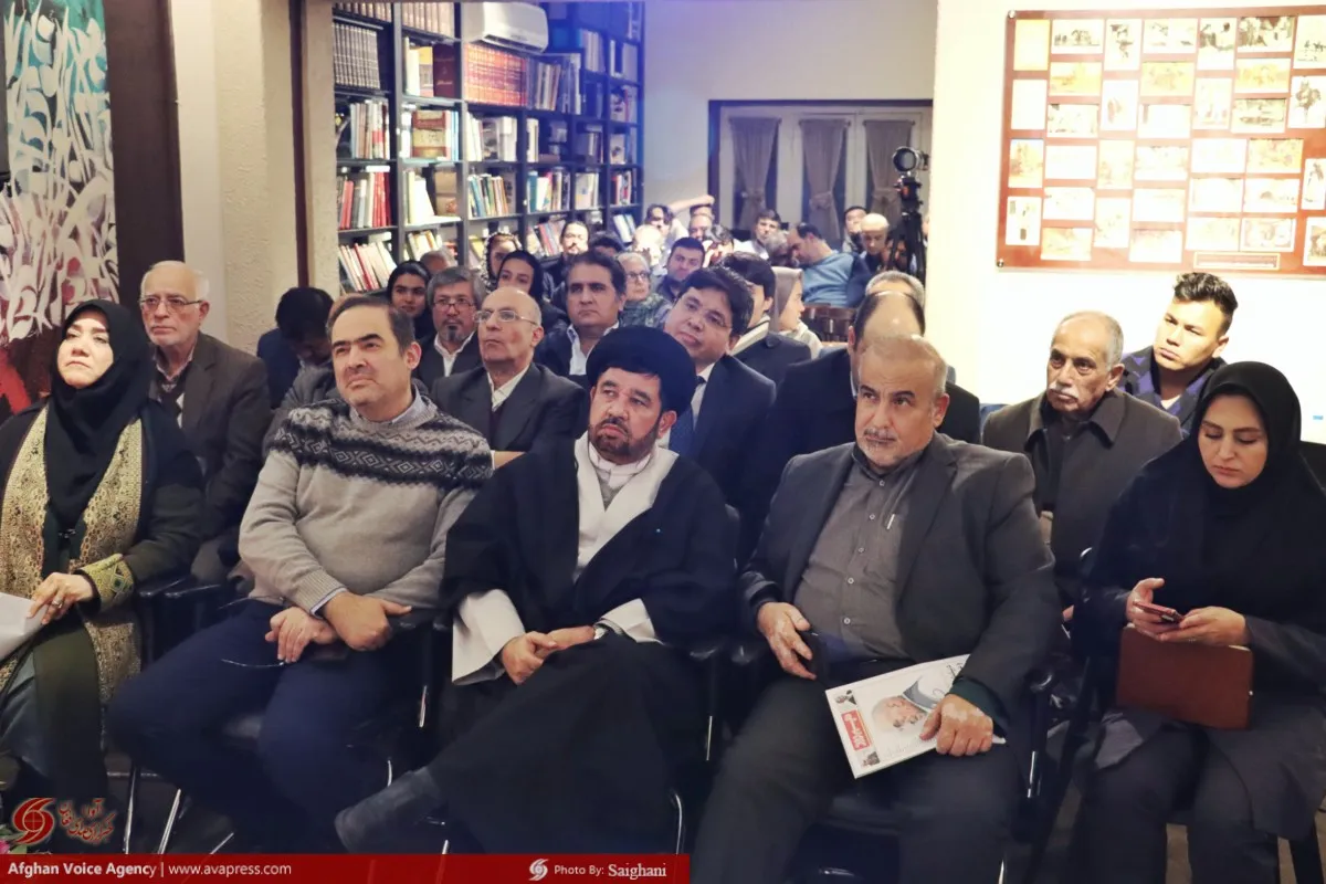 محفل شب هرات با حضور جمعی از فرهنگیان و هنرمندان افغانستانی و ایرانی