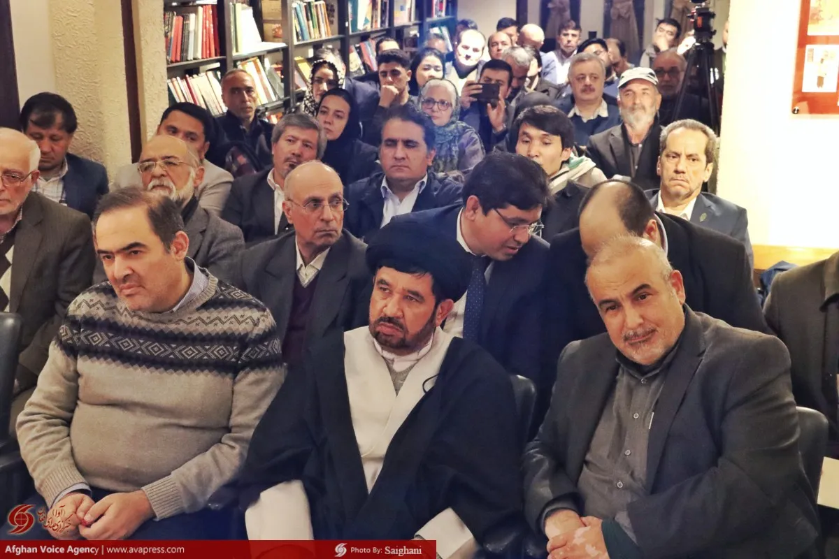 محفل شب هرات با حضور جمعی از فرهنگیان و هنرمندان افغانستانی و ایرانی