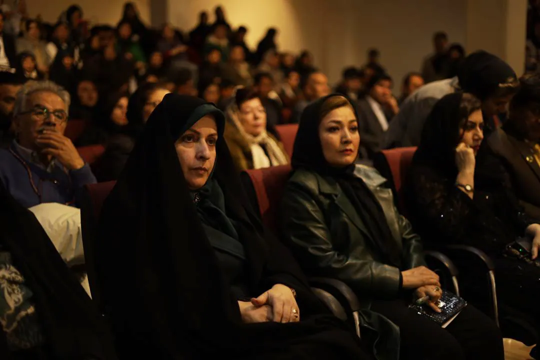 برگزاری نمایشگاه نقاشی و خط «دختران شهمامه» در مؤسسه اکو