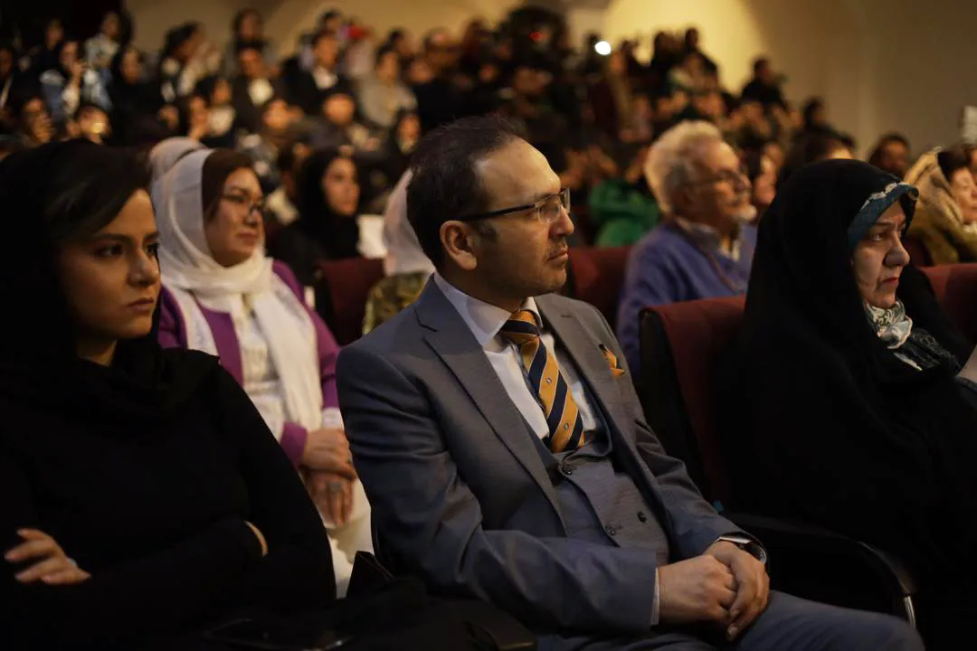 برگزاری نمایشگاه نقاشی و خط «دختران شهمامه» در مؤسسه اکو